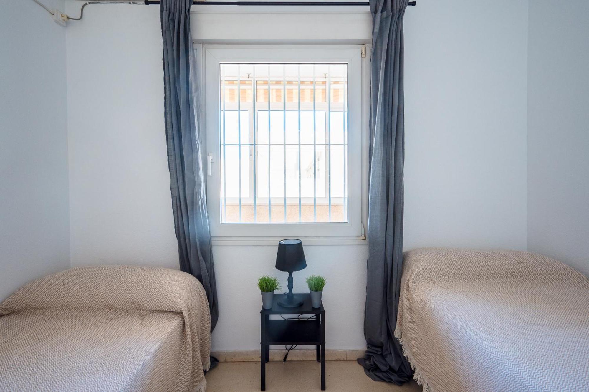 Apartamento Piso Familiar Virgen Del Rocio Sevilla Exterior foto