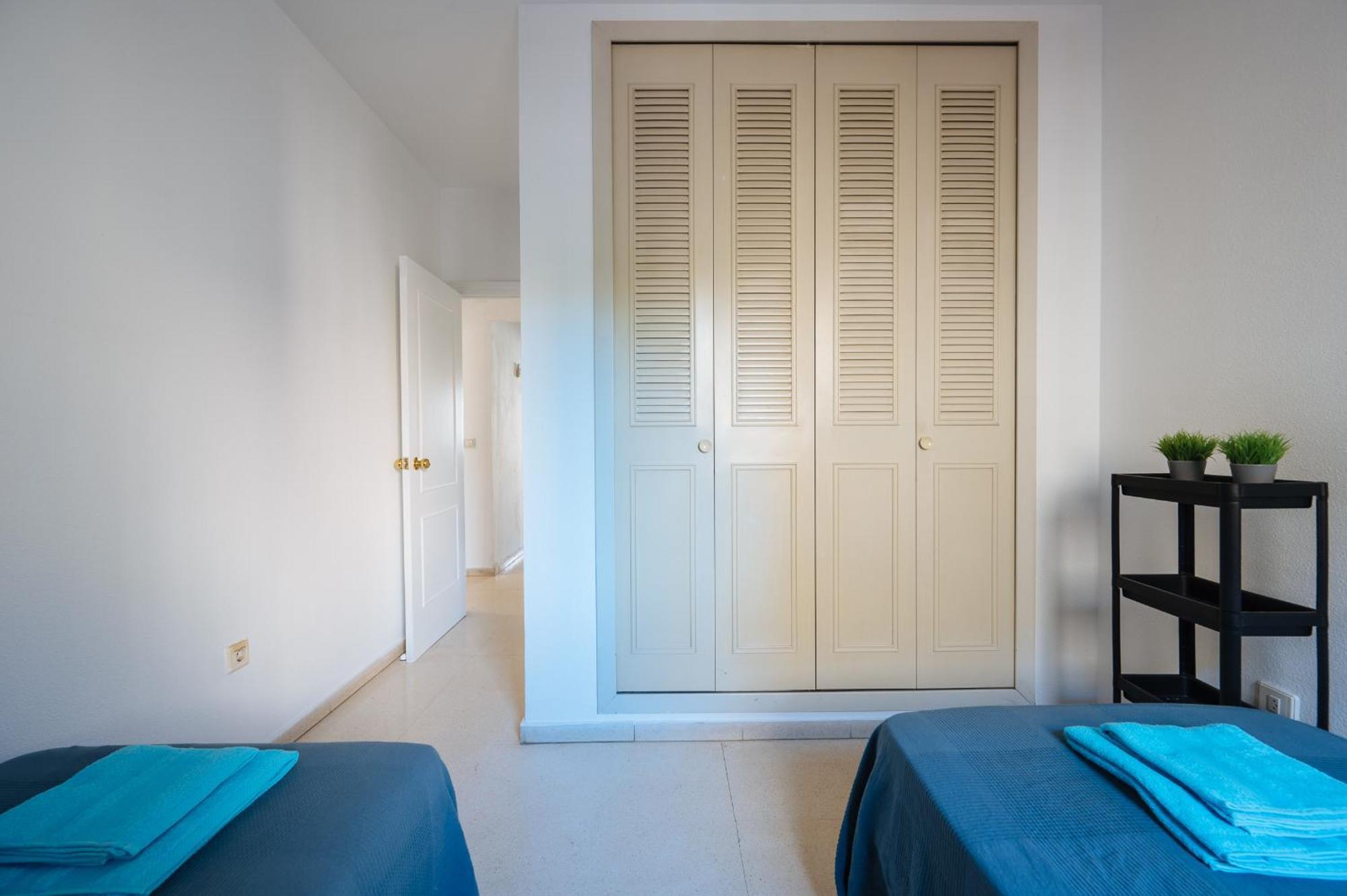 Apartamento Piso Familiar Virgen Del Rocio Sevilla Exterior foto