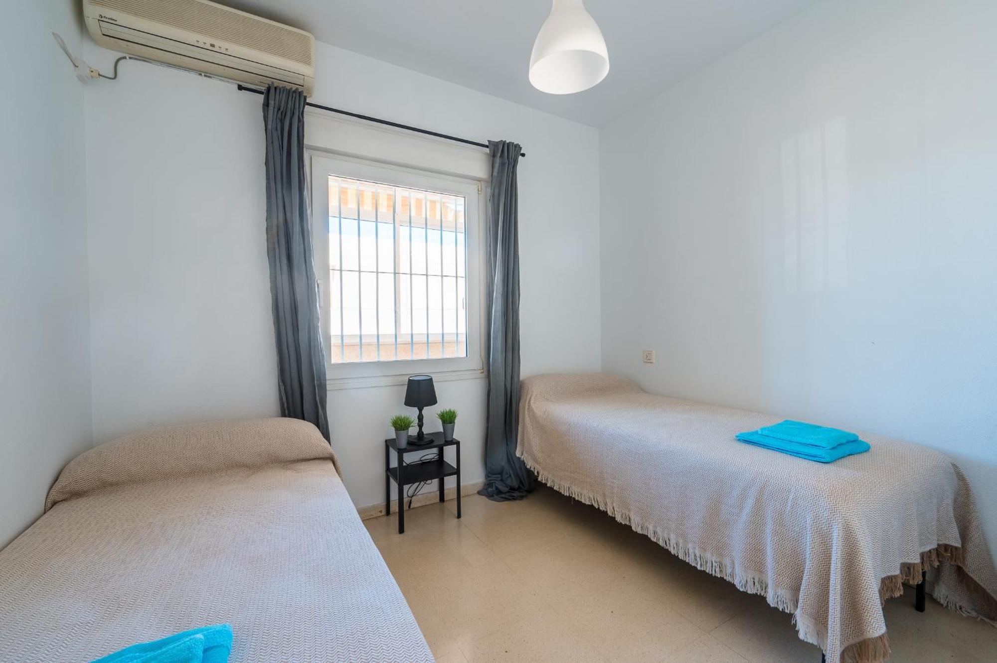 Apartamento Piso Familiar Virgen Del Rocio Sevilla Exterior foto