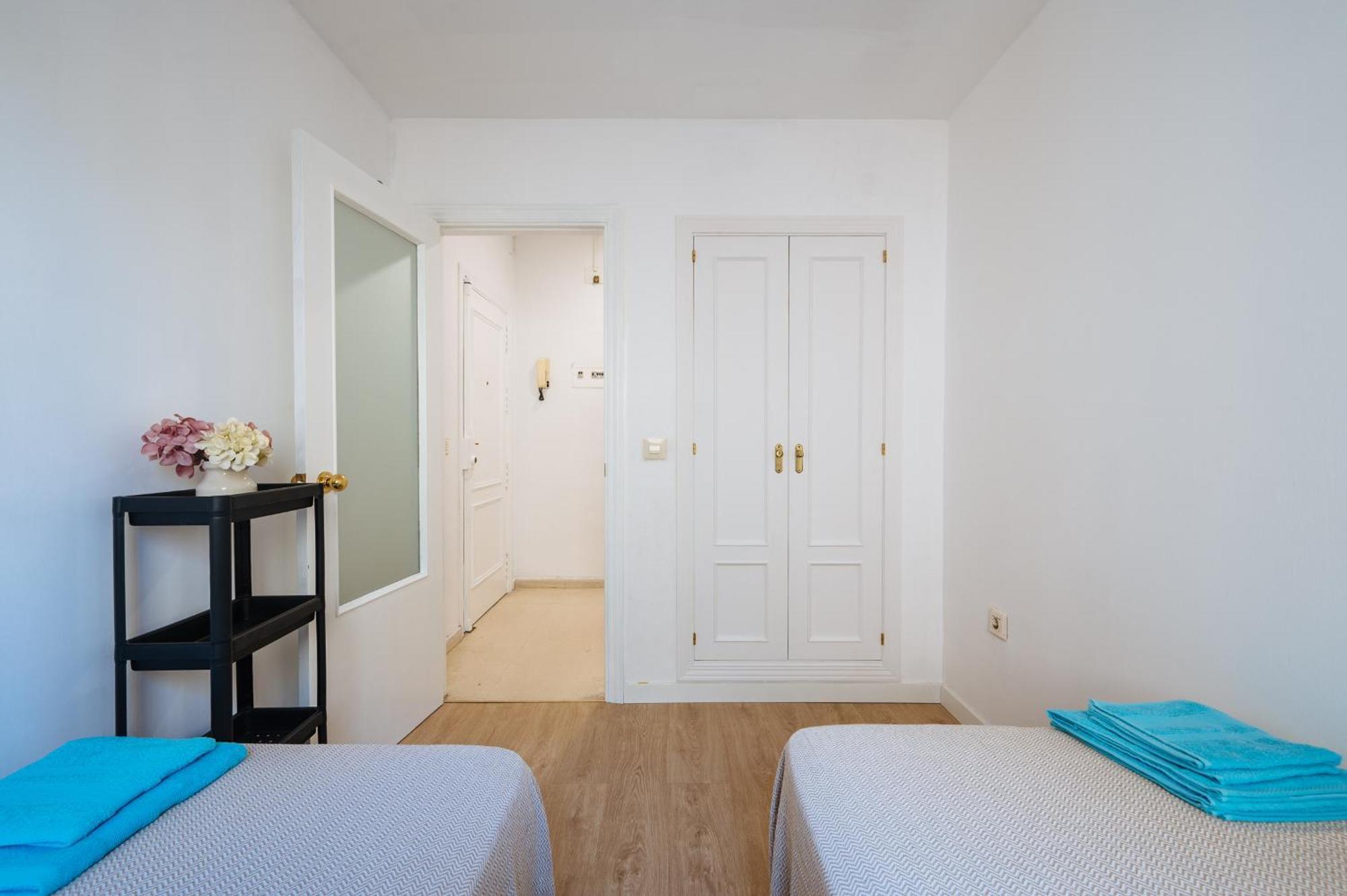 Apartamento Piso Familiar Virgen Del Rocio Sevilla Exterior foto