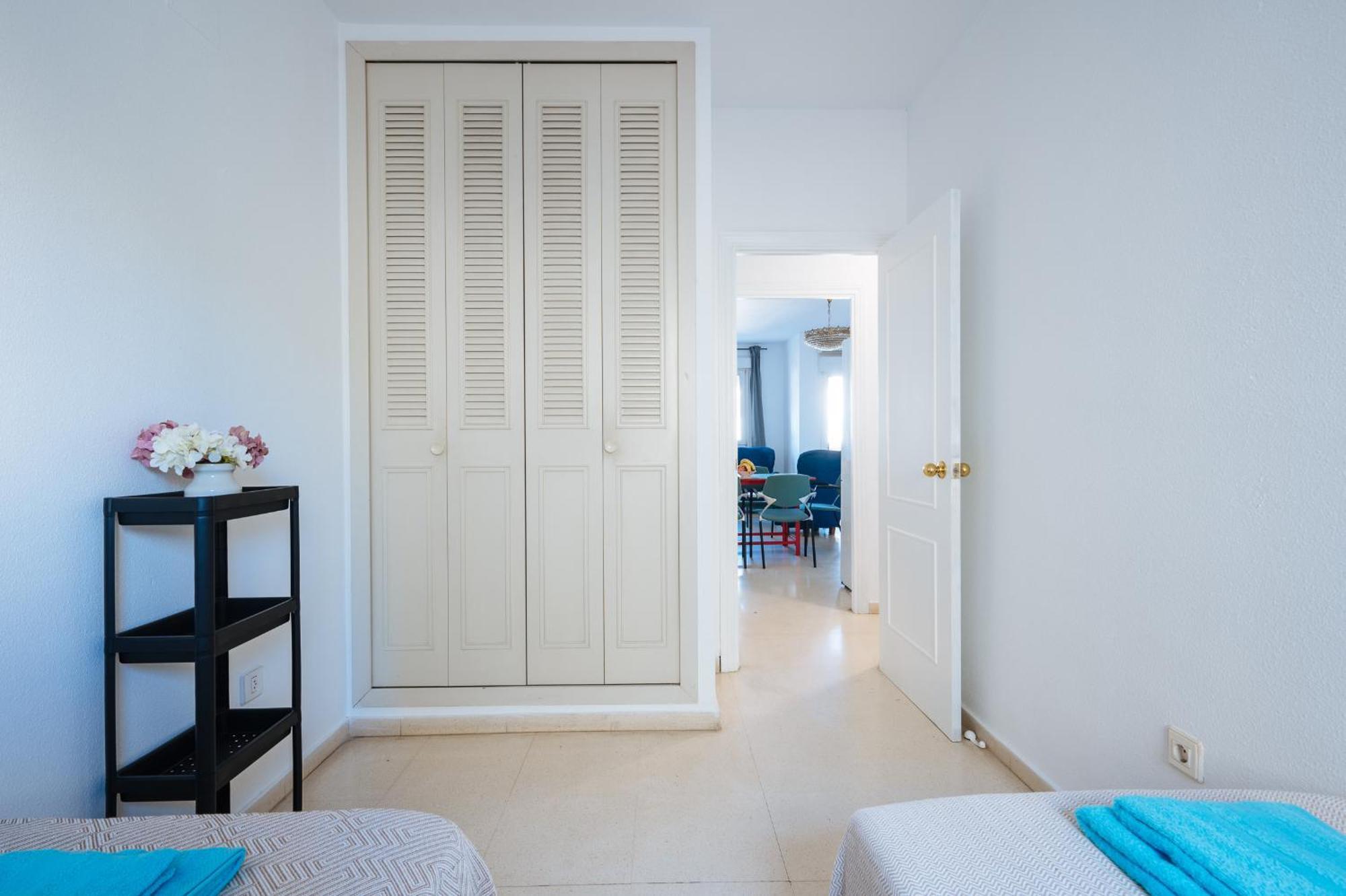Apartamento Piso Familiar Virgen Del Rocio Sevilla Exterior foto